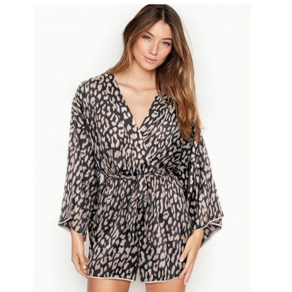 Victorias Secret XS Leopard Print Kimono Romper on - Picture 1 of 2